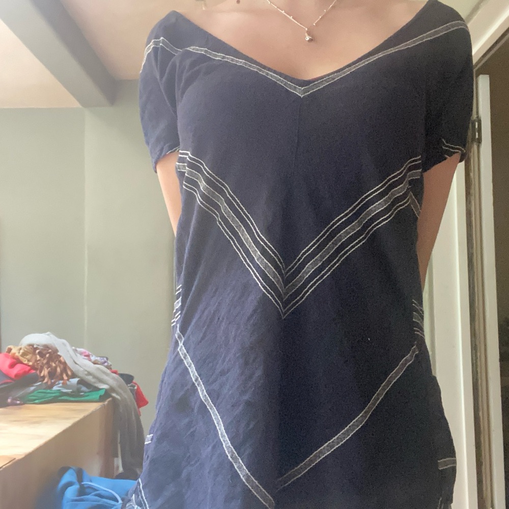 Ace and Jig linen cotton blend top black pockets ❤️ v neck lightweight size S